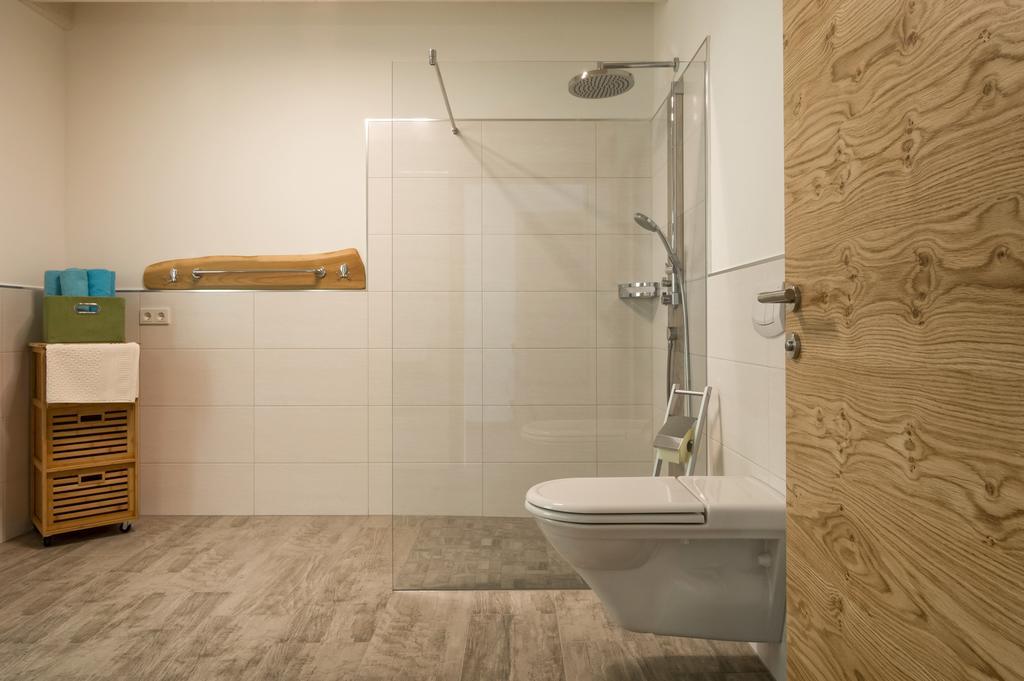 Panoramahof Am Goldberg Apartment Делах Екстериор снимка